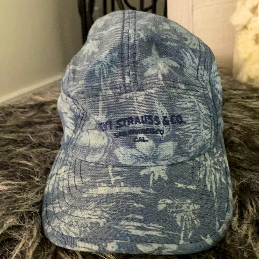 NWOT Levi’s unisex baseball hat